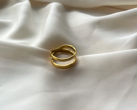 Ayala Ring