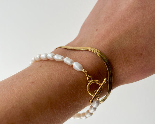 Pearl T Bar Bracelet
