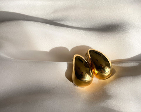 Gold Rosa Earrings